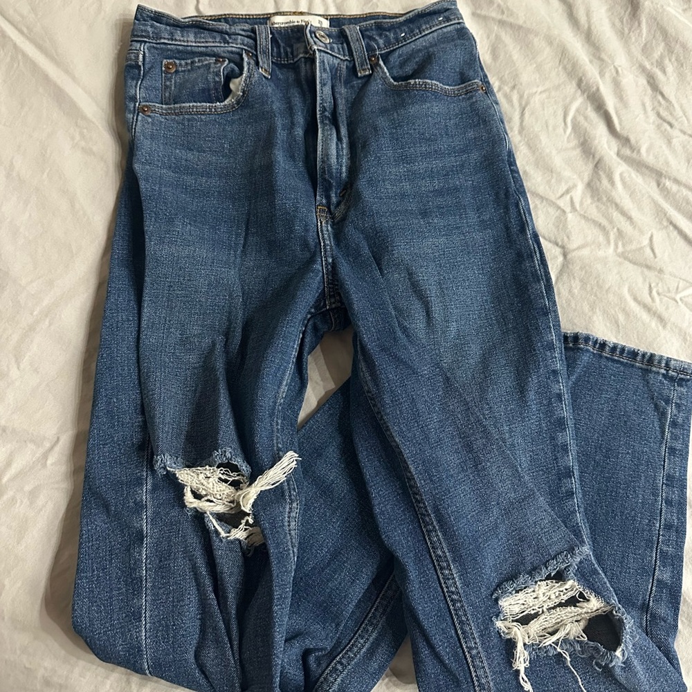 Abercrombie & Fitch Ankle Straight Ultra High Rise Jeans - Blue
